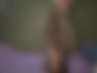 LaraKonzen's Live Sex Cam Show
