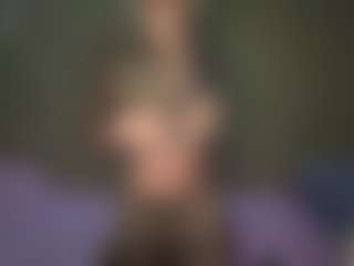 LaraKonzen's Live Sex Cam Show