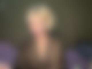LaraKonzen's Live Sex Cam Show