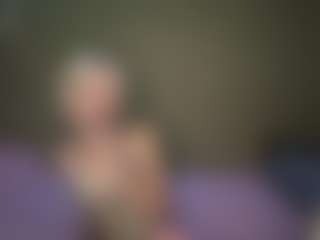 LaraKonzen's Live Sex Cam Show
