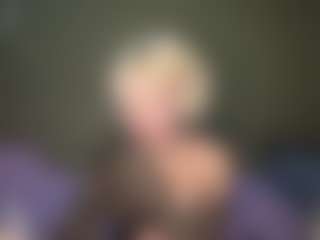 LaraKonzen's Live Sex Cam Show