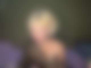 LaraKonzen's Live Sex Cam Show