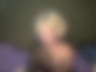 LaraKonzen's Live Sex Cam Show
