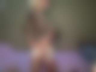 LaraKonzen's Live Sex Cam Show