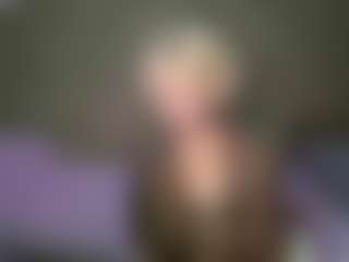 LaraKonzen's Live Sex Cam Show