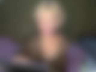 LaraKonzen's Live Sex Cam Show