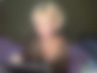 LaraKonzen's Live Sex Cam Show