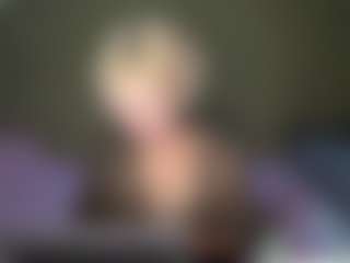 LaraKonzen's Live Sex Cam Show