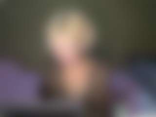 LaraKonzen's Live Sex Cam Show