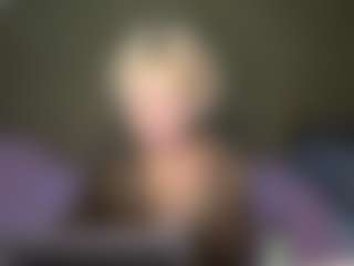 LaraKonzen's Live Sex Cam Show