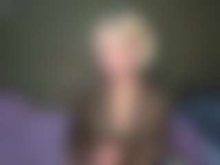 LaraKonzen's Live Sex Cam Show