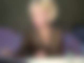LaraKonzen's Live Sex Cam Show