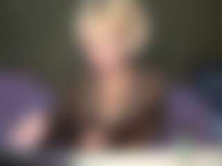 LaraKonzen's Live Sex Cam Show