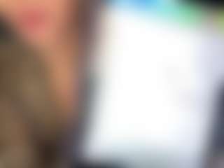 LaraKonzen's Live Sex Cam Show