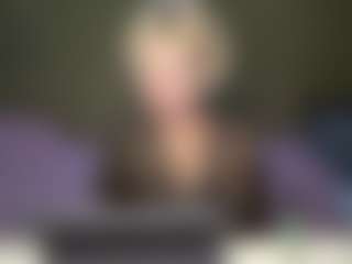 LaraKonzen's Live Sex Cam Show