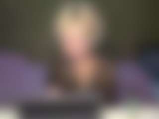 LaraKonzen's Live Sex Cam Show