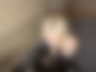 LaraKonzen's Live Sex Cam Show