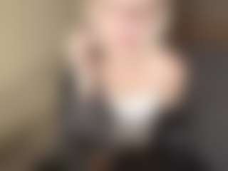 LaraKonzen's Live Sex Cam Show