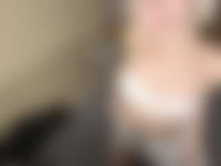 LaraKonzen's Live Sex Cam Show