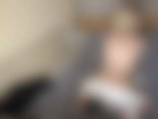 LaraKonzen's Live Sex Cam Show