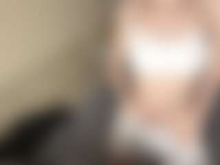 LaraKonzen's Live Sex Cam Show