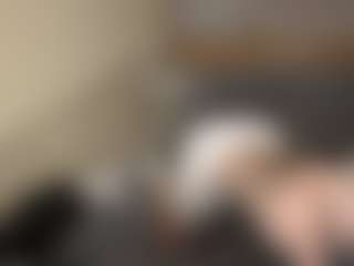 LaraKonzen's Live Sex Cam Show