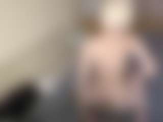 LaraKonzen's Live Sex Cam Show