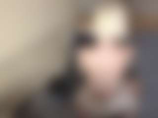 LaraKonzen's Live Sex Cam Show