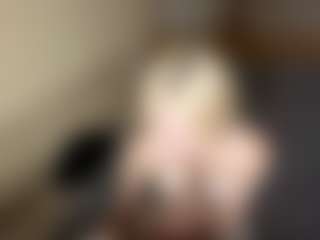 LaraKonzen's Live Sex Cam Show