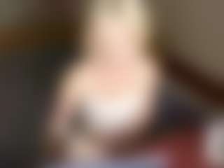 LaraKonzen's Live Sex Cam Show