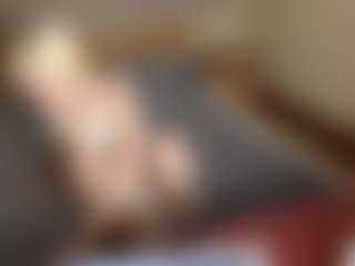 LaraKonzen's Live Sex Cam Show