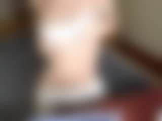 LaraKonzen's Live Sex Cam Show