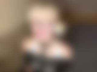 LaraKonzen's Live Sex Cam Show