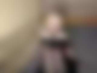 LaraKonzen's Live Sex Cam Show