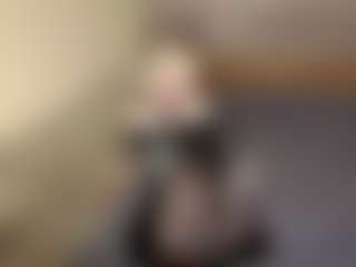 LaraKonzen's Live Sex Cam Show
