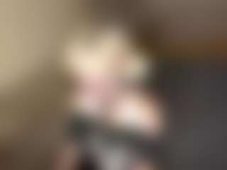 LaraKonzen's Live Sex Cam Show
