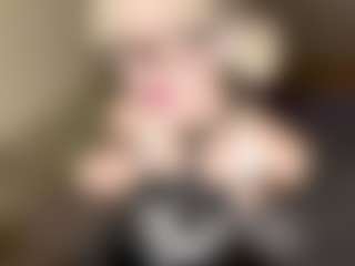 LaraKonzen's Live Sex Cam Show