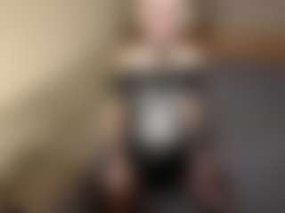 LaraKonzen's Live Sex Cam Show