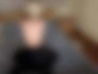 LaraKonzen's Live Sex Cam Show