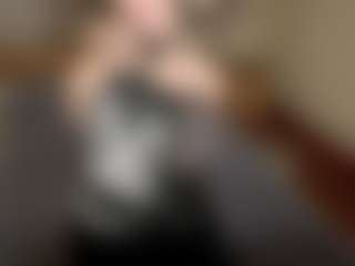 LaraKonzen's Live Sex Cam Show