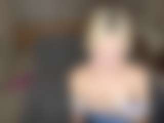 LaraKonzen's Live Sex Cam Show