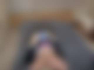 LaraKonzen's Live Sex Cam Show