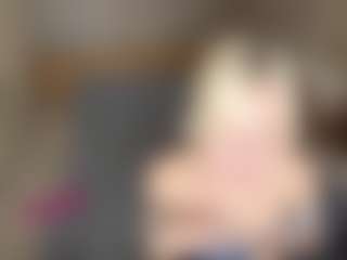 LaraKonzen's Live Sex Cam Show