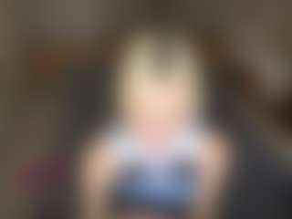 LaraKonzen's Live Sex Cam Show