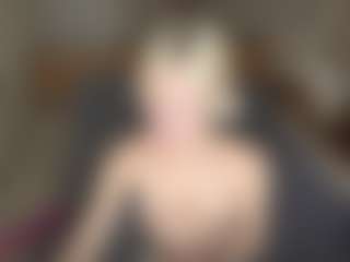 LaraKonzen's Live Sex Cam Show