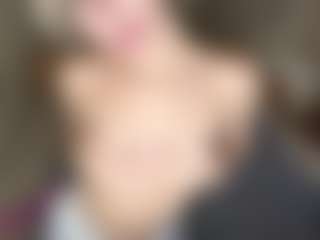 LaraKonzen's Live Sex Cam Show