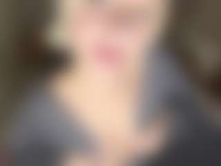 LaraKonzen's Live Sex Cam Show