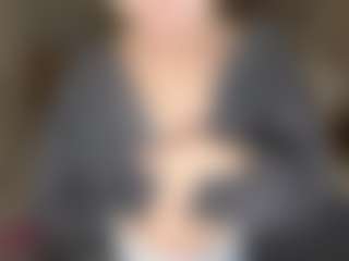 LaraKonzen's Live Sex Cam Show