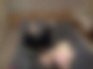 Spettacolo in cam dal vivo con LaraKonzen - Skinny su Camsoda