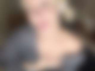 LaraKonzen's Live Sex Cam Show